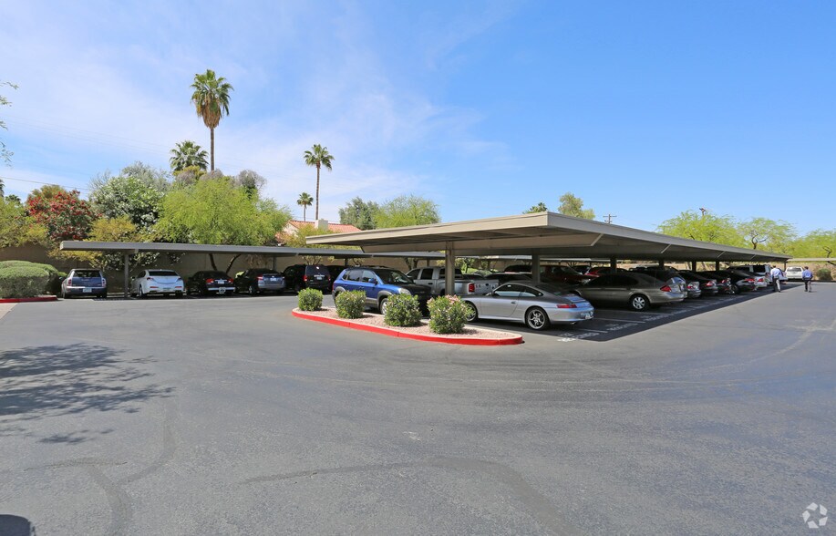 More Photos Of 7400 E McDonald, Scottsdale Office For Sale