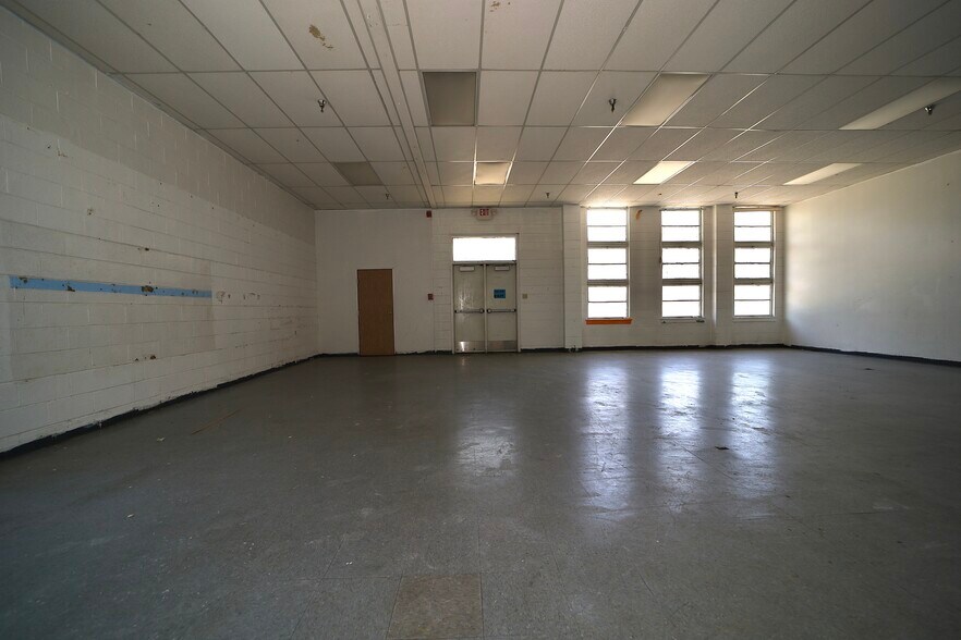 More Photos Of 970 E Humbolt St, Fort Worth Medical For Lease