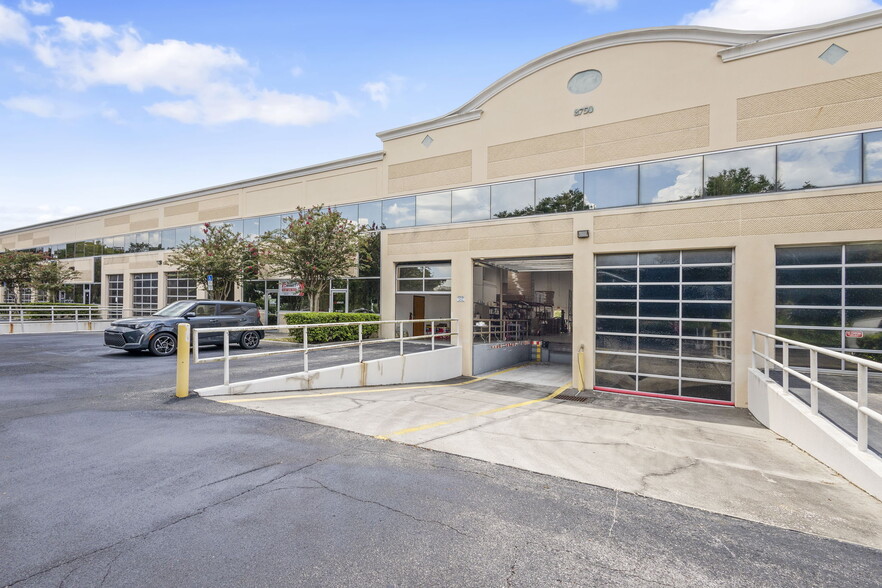 More Photos Of 8750 Exchange Dr, Orlando Warehouse For Sale