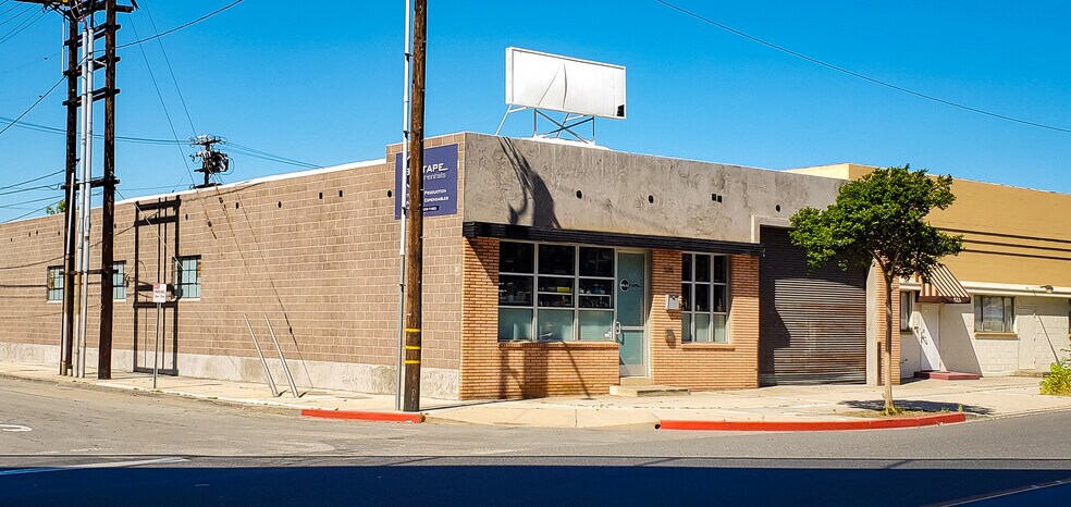 More Photos Of 525 S Flower St, Burbank Warehouse For Lease