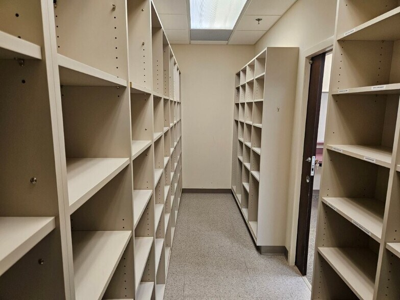 More Photos Of 1600 Sixth Ave, York Medical For Sale