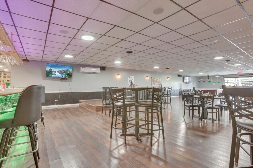 More Photos Of 609 Mill St, New Lexington Restaurant For Sale