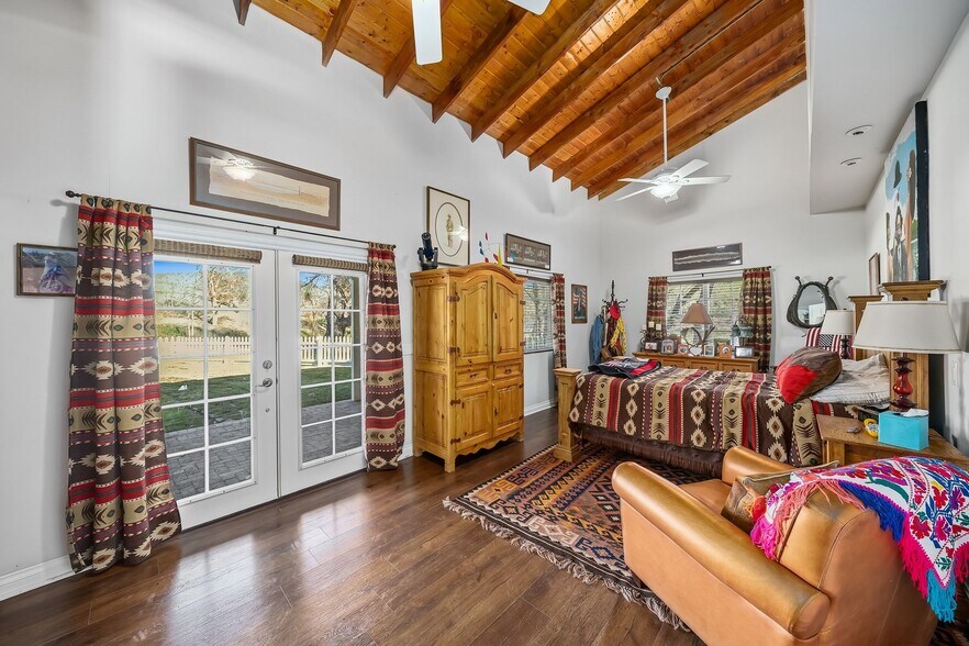More Photos Of 535 Calf Canyon Hwy, Creston Winery Vineyard For Sale
