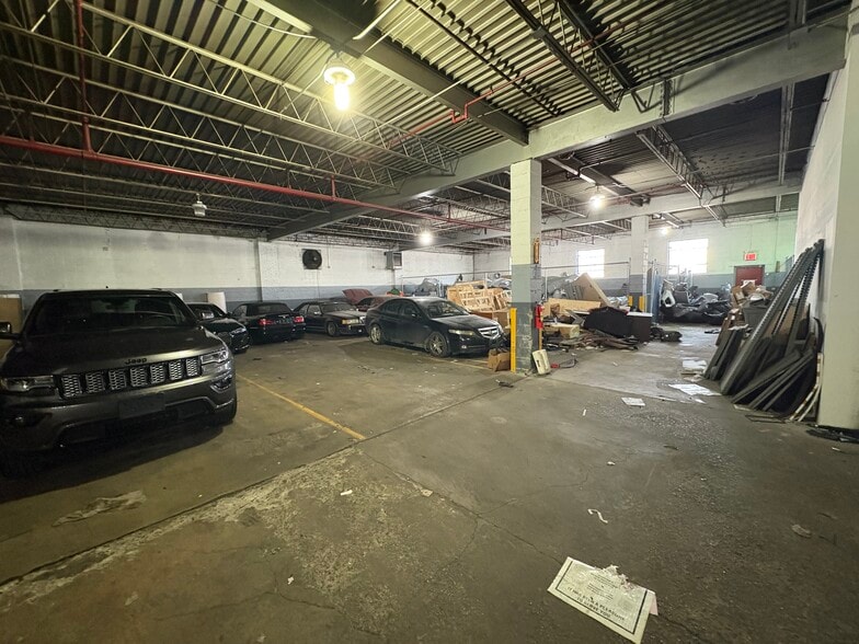 More Photos Of 3630 Rombouts Ave, Bronx Warehouse For Lease