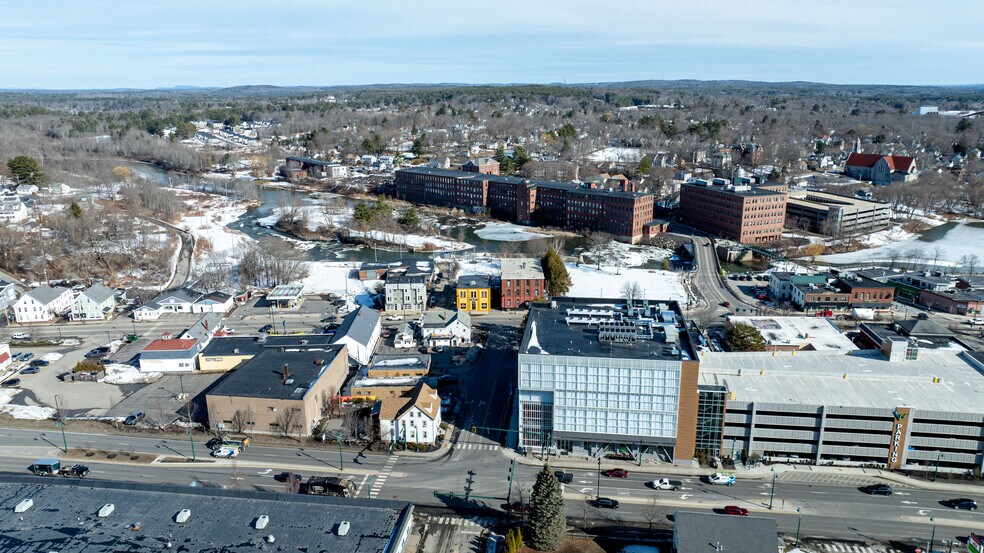 More Photos Of 17 Mechanic St, Westbrook Apartments For Sale