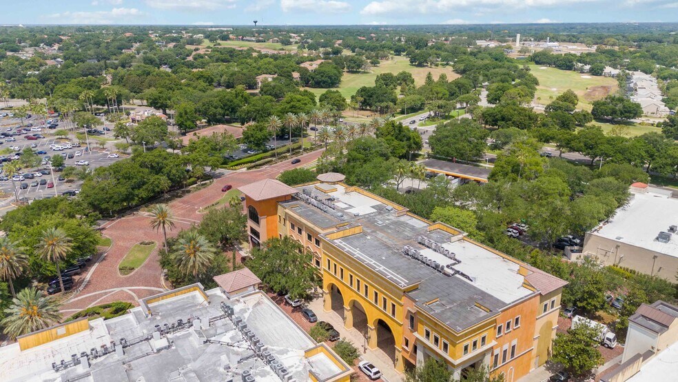 More Photos Of 7065 Westpointe Blvd, Orlando Office For Sale