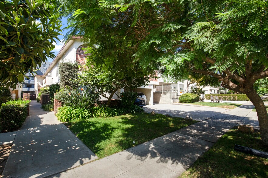 More Photos Of 3747 Mentone Ave, Los Angeles Apartments For Sale
