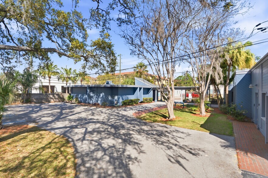 More Photos Of 906 S Fort Harrison Ave, Clearwater Medical For Sale