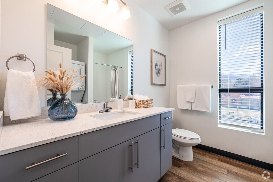 More Photos Of 144 S 500 E, Salt Lake City Coworking Space