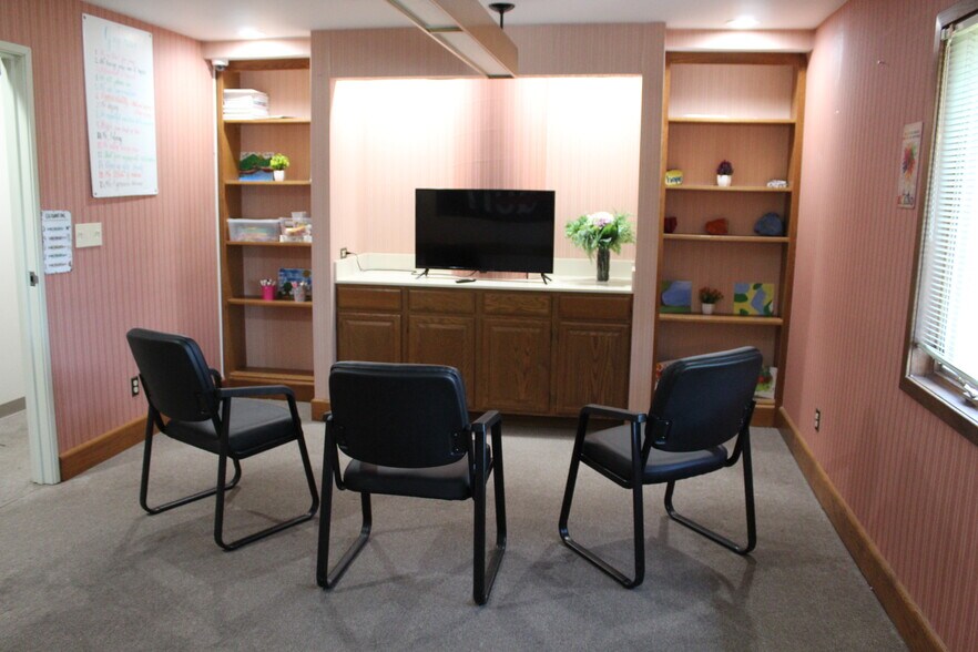 More Photos Of 7345 Far Hills Ave, Dayton Medical For Sale