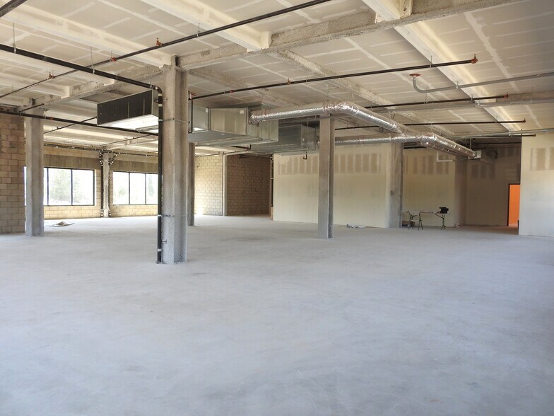 More Photos Of 25258 Redlands Blvd, Loma Linda Healthcare For Lease