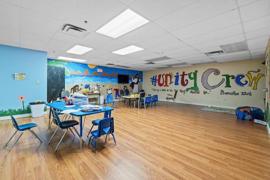 More Photos Of 1975 Haggard Ct, Lexington Religious Facility For Sale