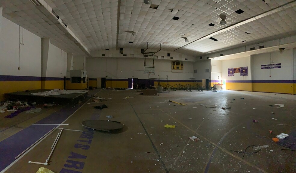 More Photos Of 2425 N Hiawassee Rd, Orlando Religious Facility For Sale