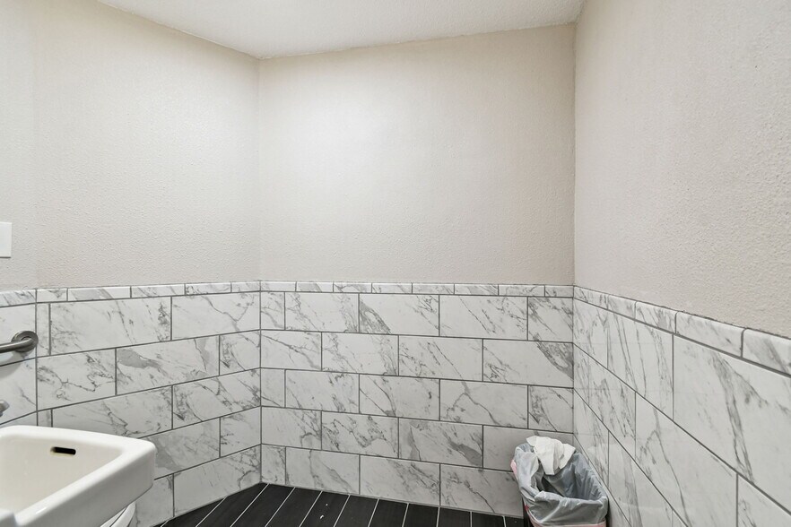 More Photos Of ,  Office For Sale