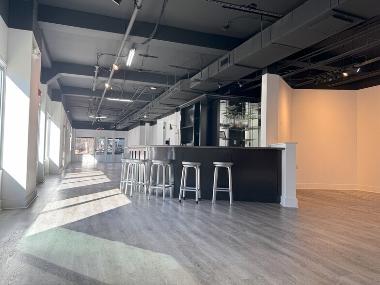 More Photos Of 223 S Brevard St, Charlotte Storefront Retail Office For Lease