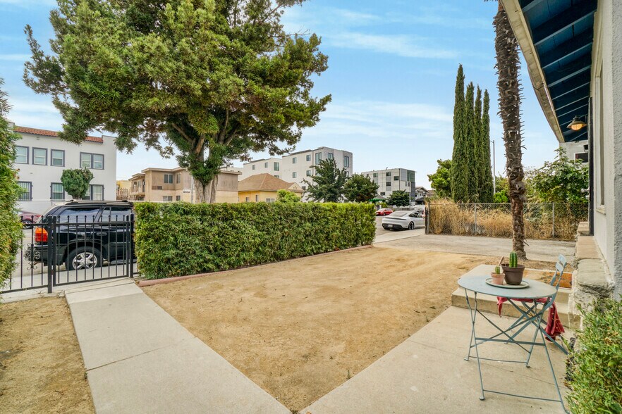 More Photos Of 3005 S Normandie Ave, Los Angeles Apartments For Sale