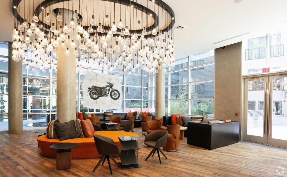 More Photos Of 625 H St NE, Washington Apartments For Lease