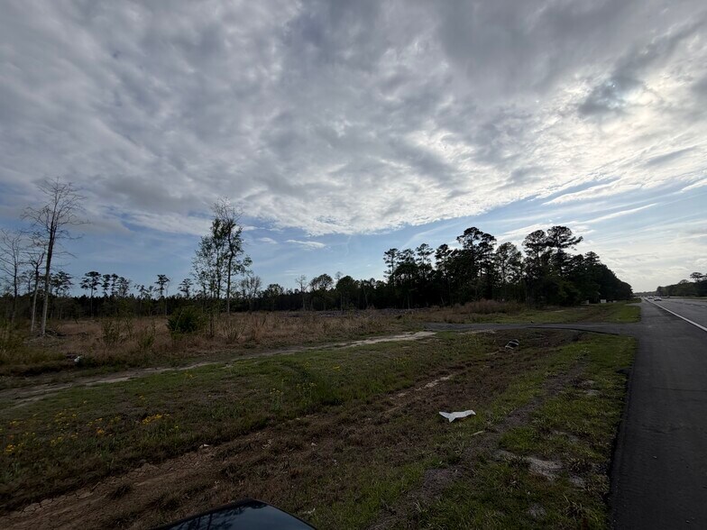 More Photos Of 7393 Leroy Coffer Hwy, Fleming Land For Lease