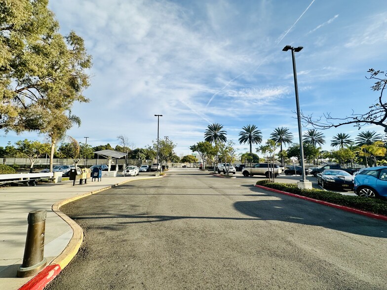 More Photos Of 3221 Donald Douglas Loop S, Santa Monica Loft Creative Space For Lease