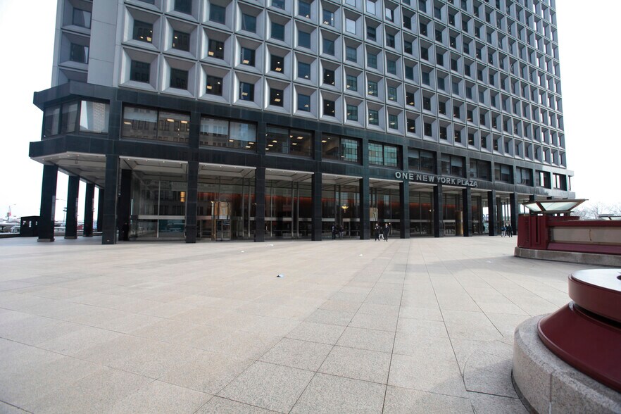 More Photos Of 1 New York Plz, New York Office For Lease