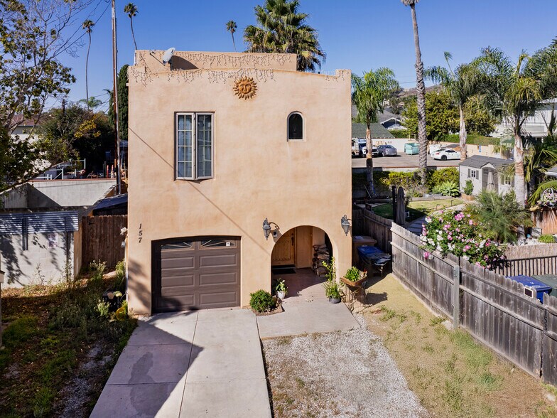 Primary Photo Of 153 S Laurel St, Ventura Apartments For Sale