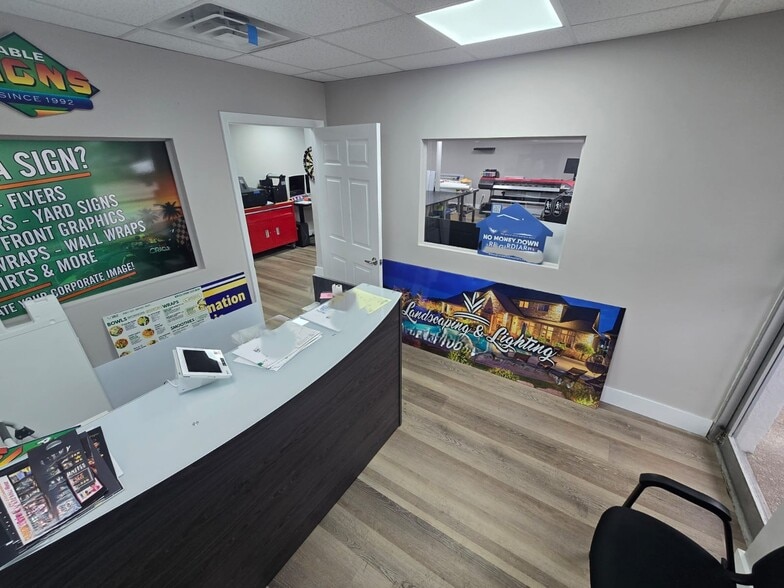 More Photos Of 525 State Road 7, Margate General Retail For Sale