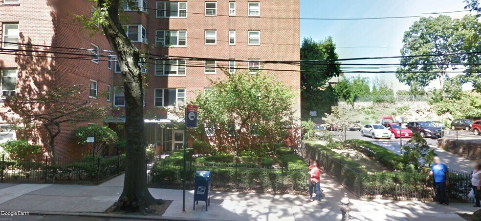 More Photos Of 3835-3845 Sedgwick Ave, Bronx Apartments For Lease