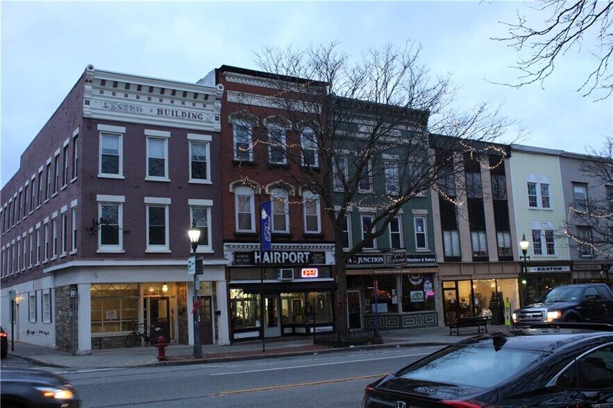 Primary Photo Of 62-64 Main St, Brockport Office For Lease