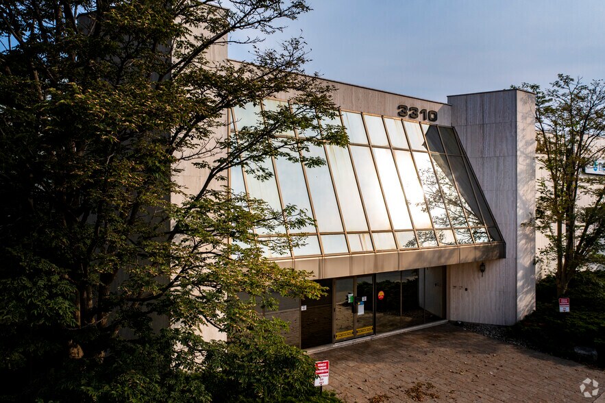 More Photos Of 3310-3320 S Service Rd, Burlington Office For Lease