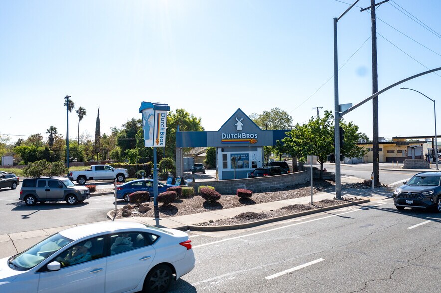 More Photos Of 3025 S Market St, Redding Freestanding For Sale