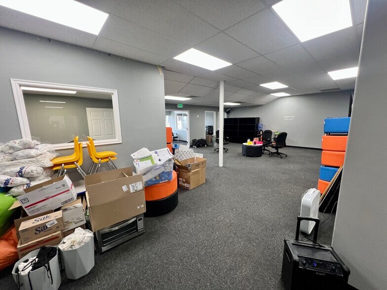 More Photos Of 60 E 100 N, Price Storefront Retail Office For Sale