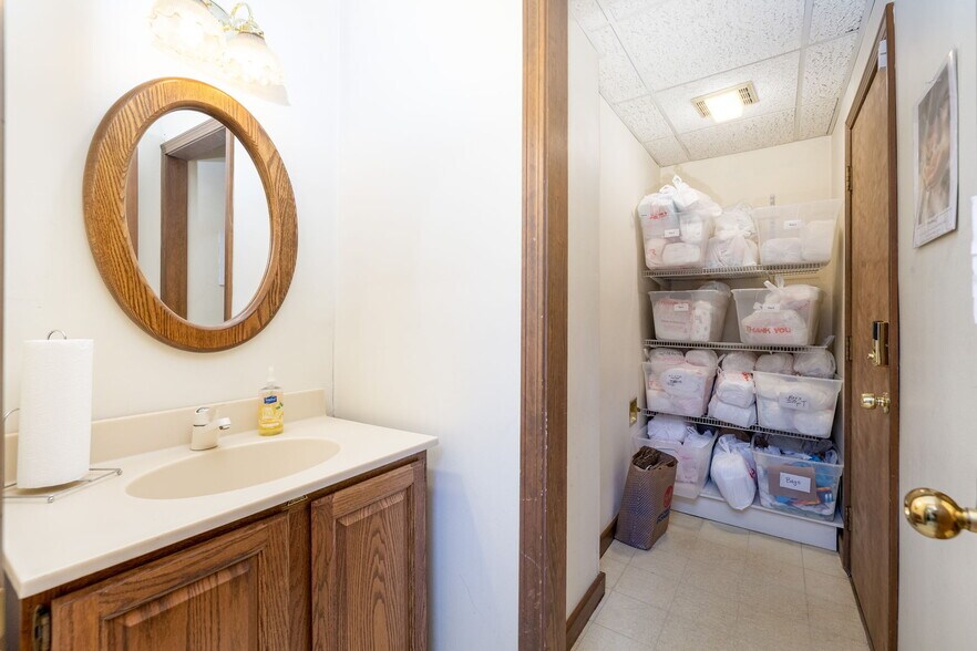 More Photos Of 704-708 Sumner Ave, Springfield Office Residential For Sale