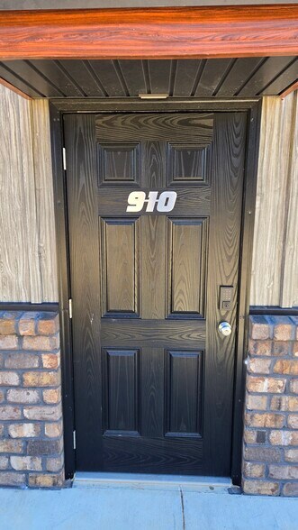 More Photos Of 144 McCrary Rd, Mooresville Flex For Sale