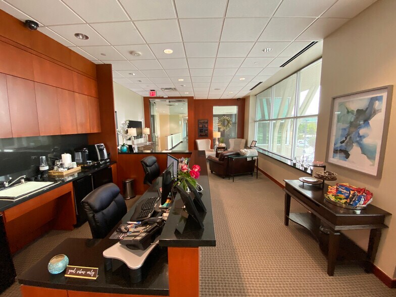 More Photos Of 850 E State Highway 114, Southlake Office For Lease