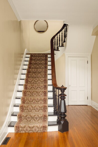 More Photos Of 4317 State Route 23, Hudson Hospitality For Sale