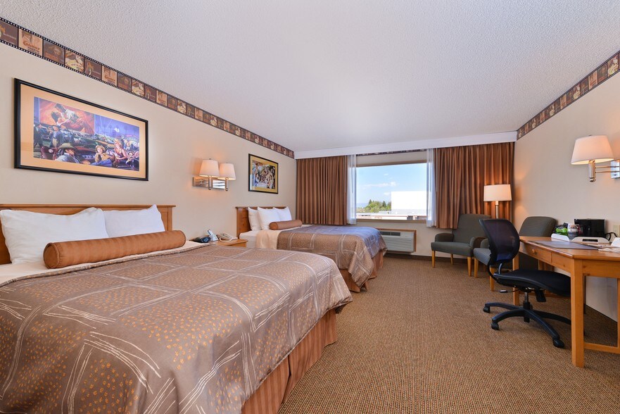 More Photos Of 2830 US Highway 160 W, Monte Vista Hotel For Sale