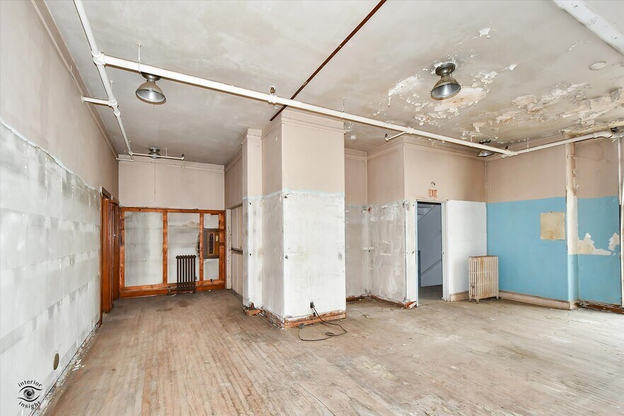 More Photos Of 800 La Salle St, Ottawa Office For Sale