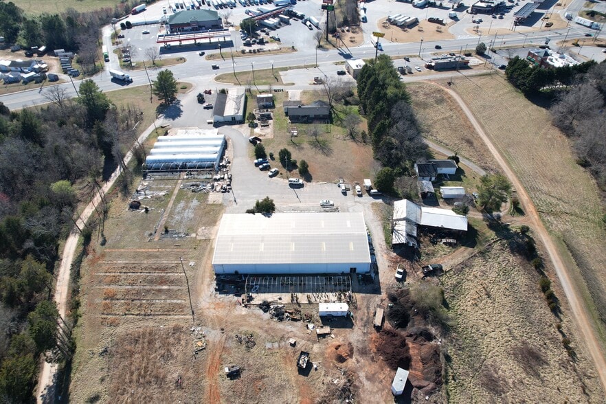 More Photos Of 145 Angelicus Ln, Gaffney Warehouse For Lease