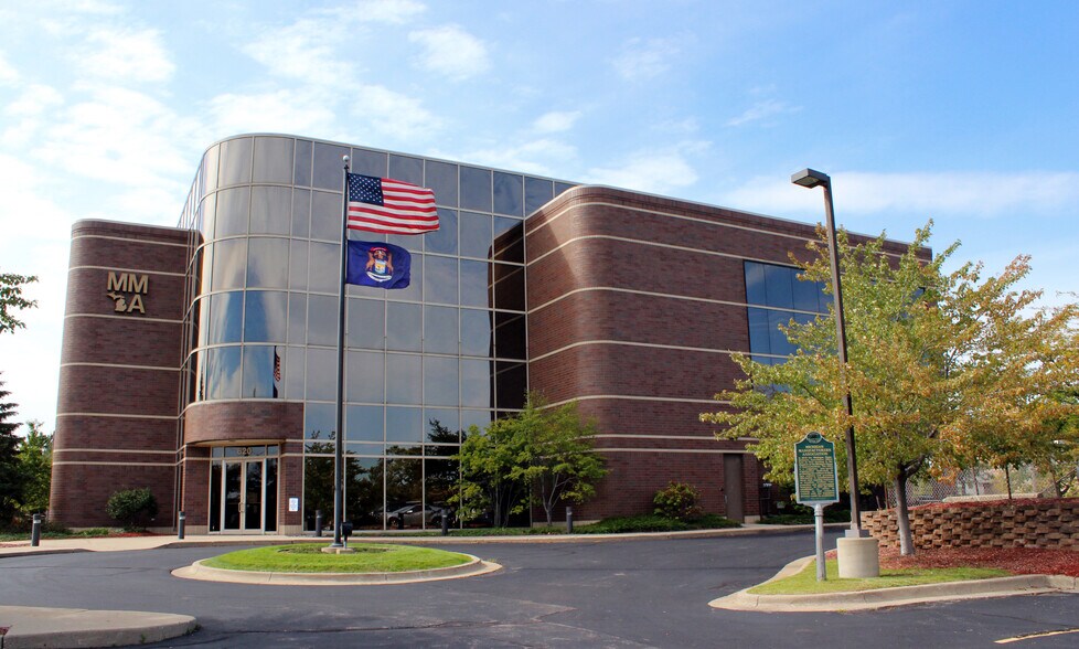 Primary Photo Of 620 S Capitol Ave, Lansing Office For Lease