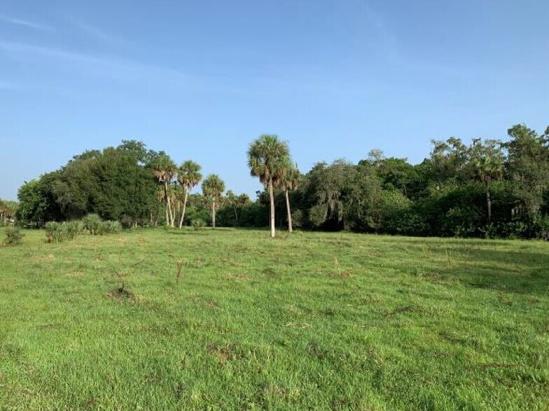 More Photos Of 621 Ortiz Ave, Fort Myers Land For Sale