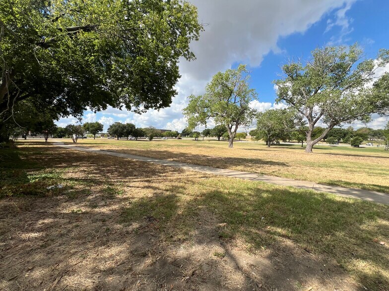 More Photos Of 6816 Z Boaz pl, Fort Worth Land For Sale