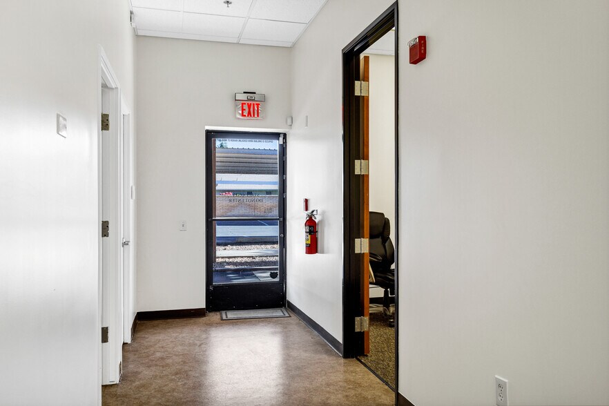 More Photos Of 15405 N 99th Ave, Sun City Medical For Lease