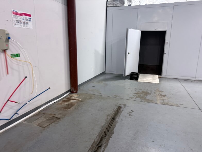 More Photos Of 36 Cady Hill Blvd, Saratoga Springs Office For Lease