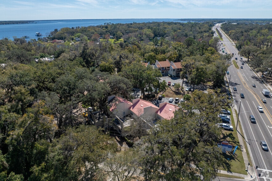 More Photos Of 2233 Park Ave, Orange Park Office For Sale