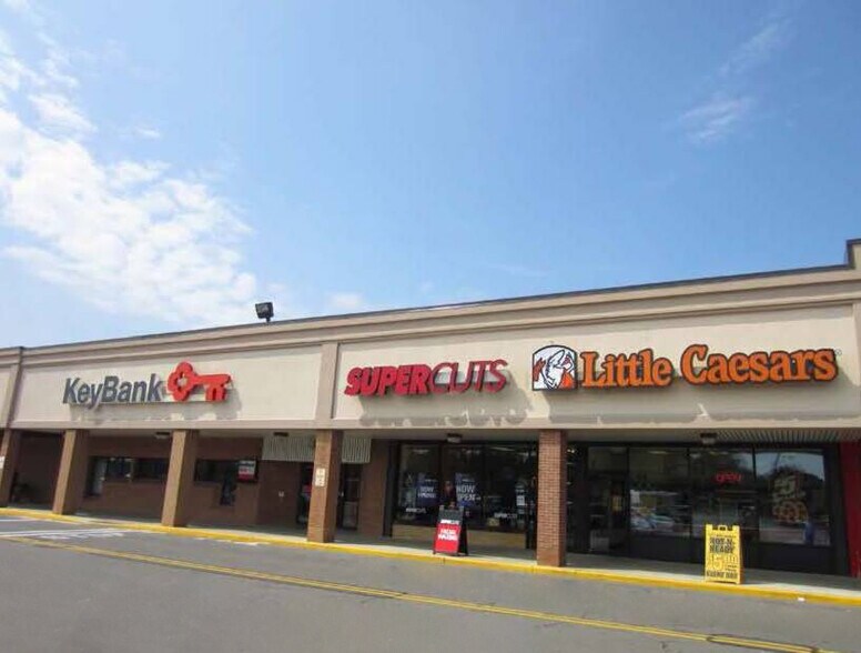 More Photos Of 525 Titus Ave, Irondequoit Unknown For Lease