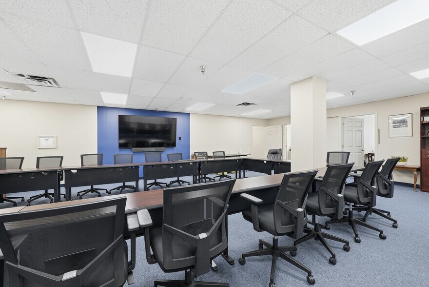 More Photos Of 1 Wormans Mill Ct, Frederick Warehouse For Sale