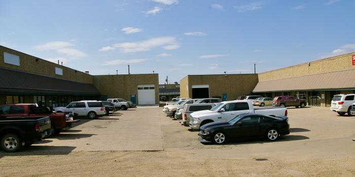 More Photos Of 52 129 Av NW, Edmonton Industrial For Lease