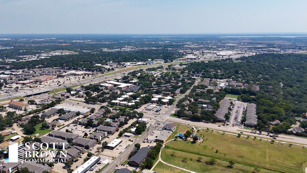 More Photos Of 638 Londonderry Ln, Denton Medical For Sale