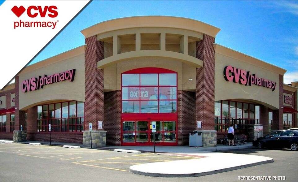 Primary Photo Of 301 S 6th Ave, Wauchula Drugstore For Sale