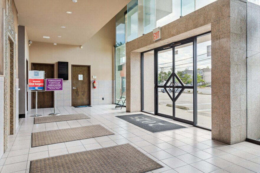 More Photos Of 2025 Richmond Ave, Staten Island Storefront Retail Office For Sale